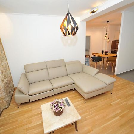 Apartment Antea Sinj Buitenkant foto