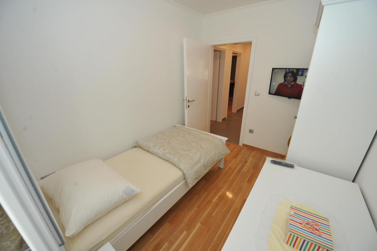 Apartment Antea Sinj Buitenkant foto